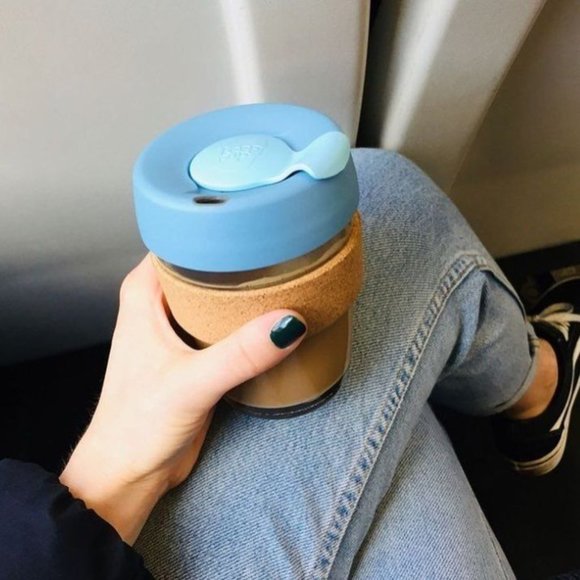 Meet your Posher, Anna - Picture 1 of 2